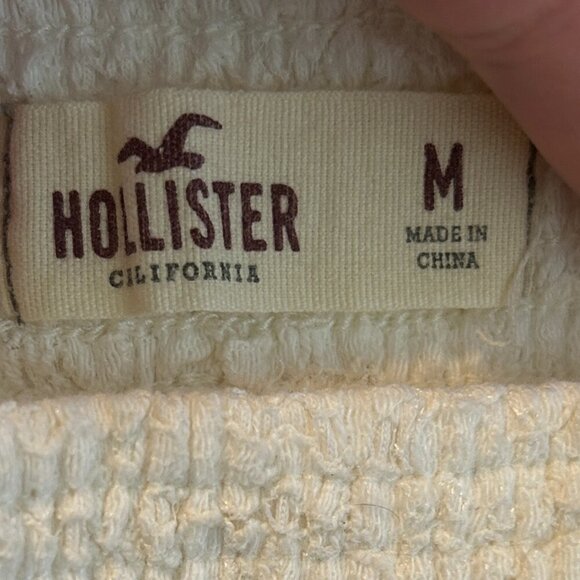 Hollister Women's Cream Lace Booty Shorts Size M Lined Elastic Waist Floral - Picture 3 of 4